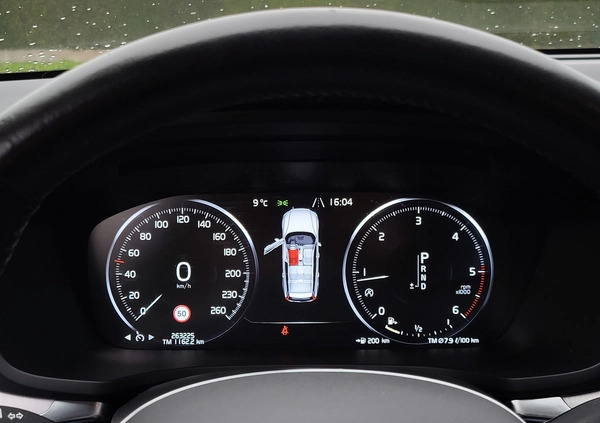 Volvo V60 Cross Country cena 84500 przebieg: 263000, rok produkcji 2020 z Gołdap małe 562